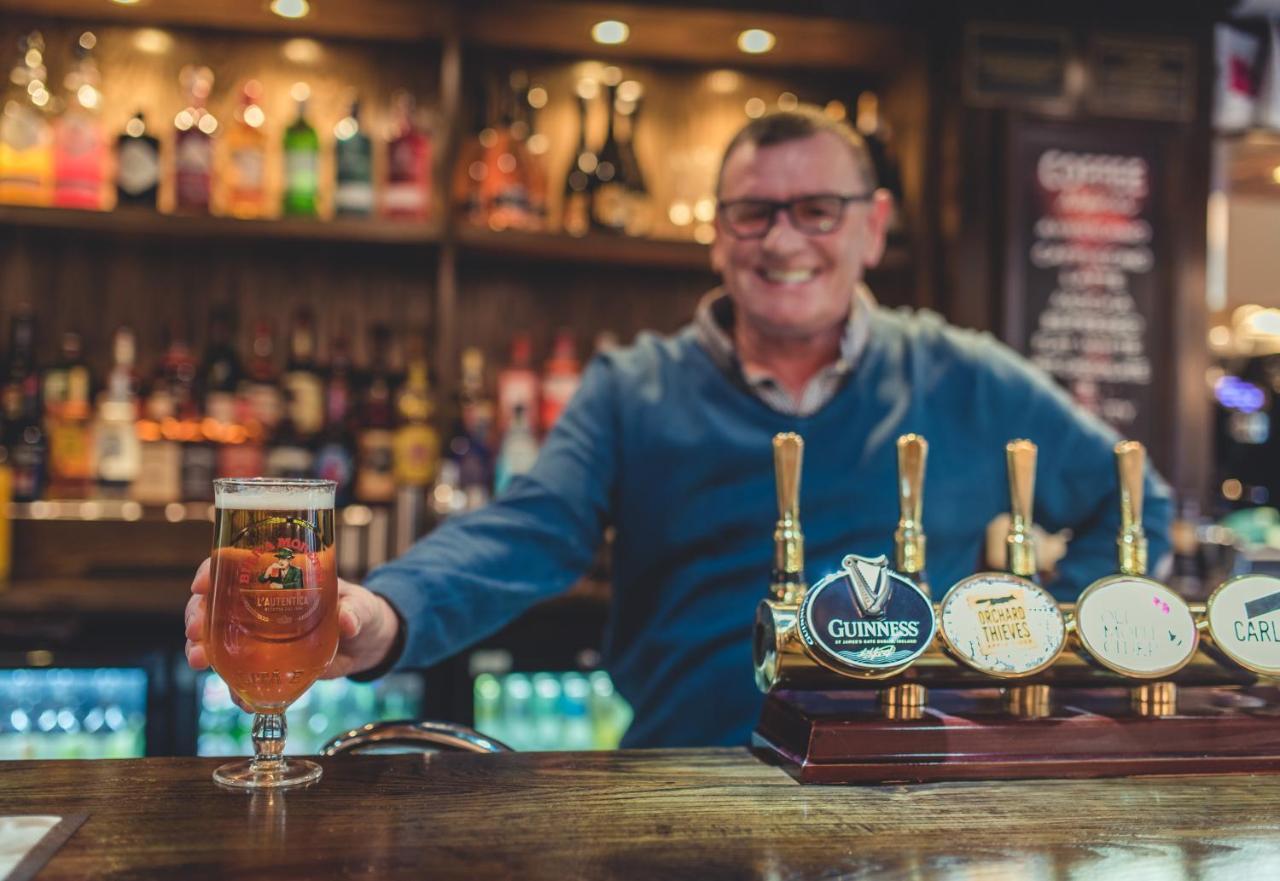 Black Bull Hotel Kirkby Stephen Zewnętrze zdjęcie