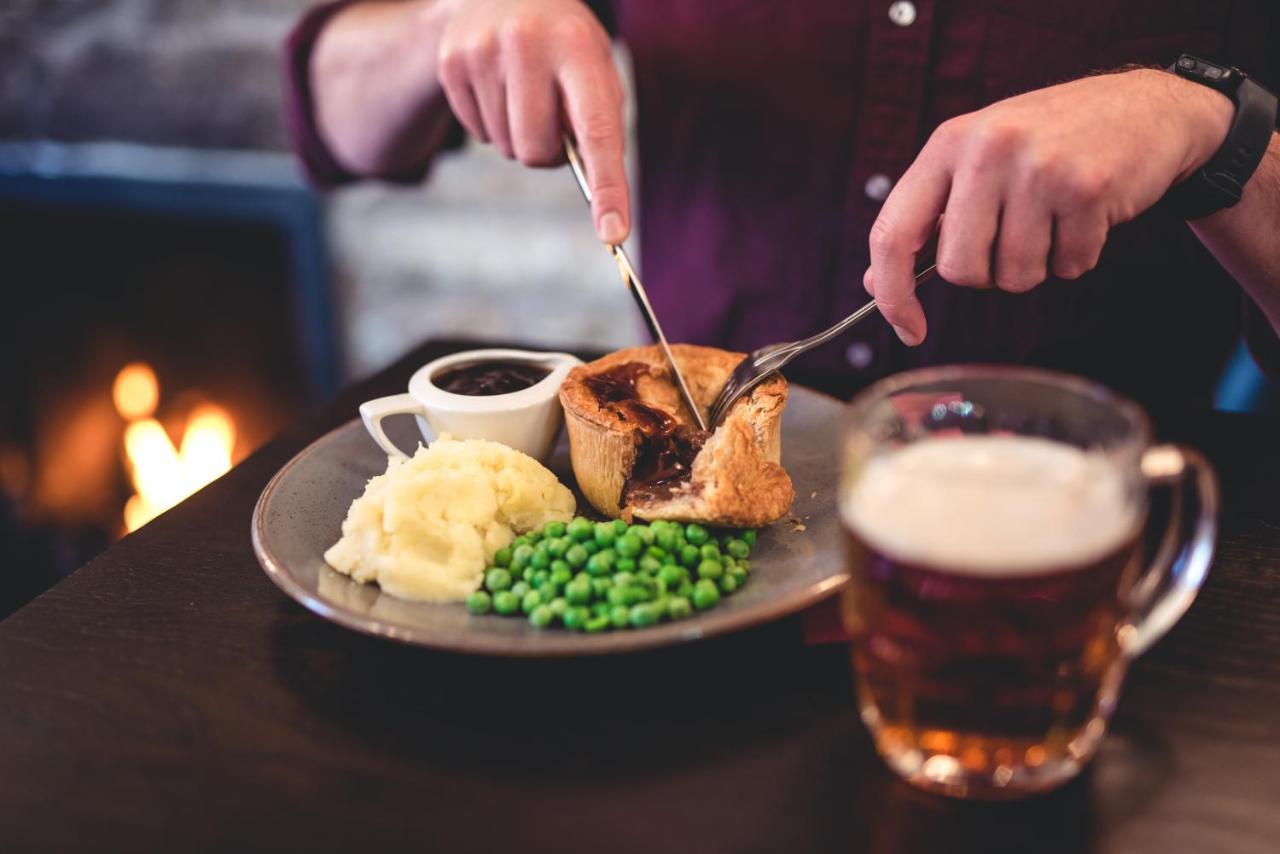 Black Bull Hotel Kirkby Stephen Zewnętrze zdjęcie